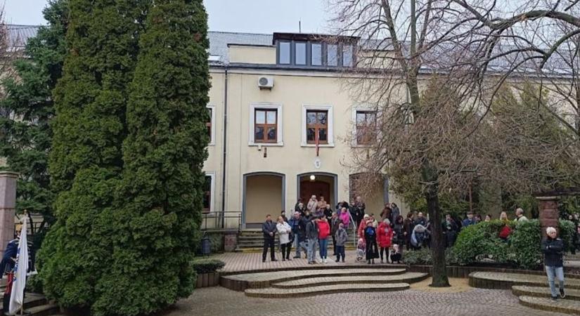 Jubileum Siófokon: Somogy második legjobb gimnáziuma 75 éves jubileumát ünnepli