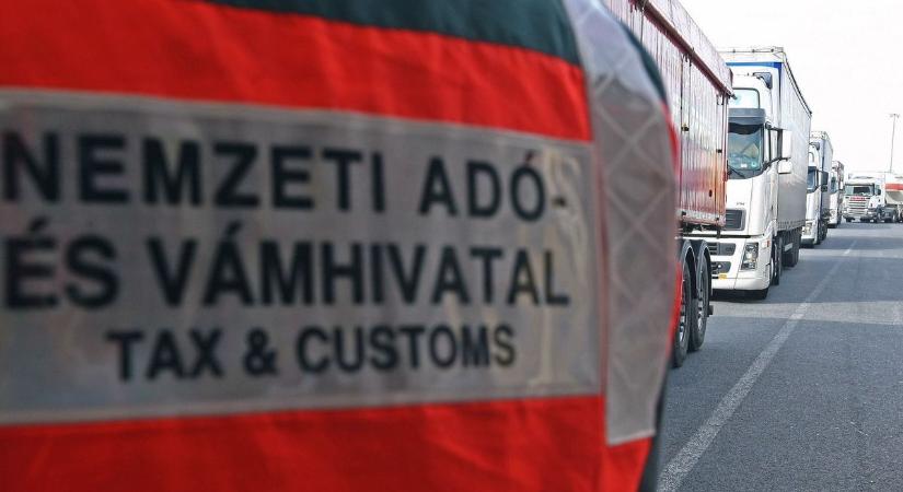 Újra akcióban a NAV revizorai Hajdú-Biharban: itt fognak ellenőrizni!