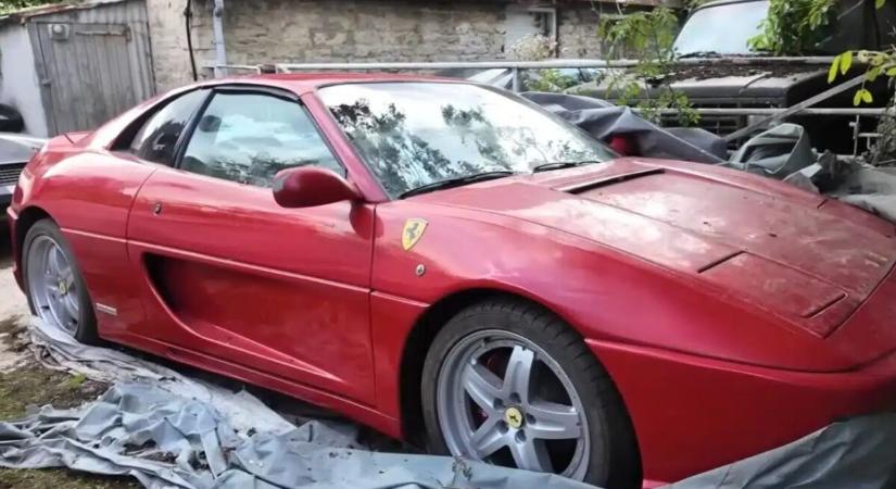 Meglepő kincseket rejtett egy elhagyott birtok Angliában