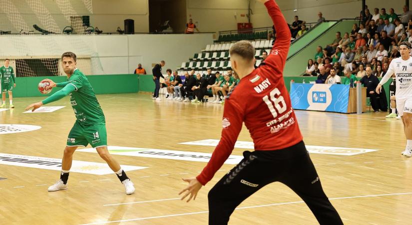 Félidőben vezet az ETO University Handball Team a Fradi ellen