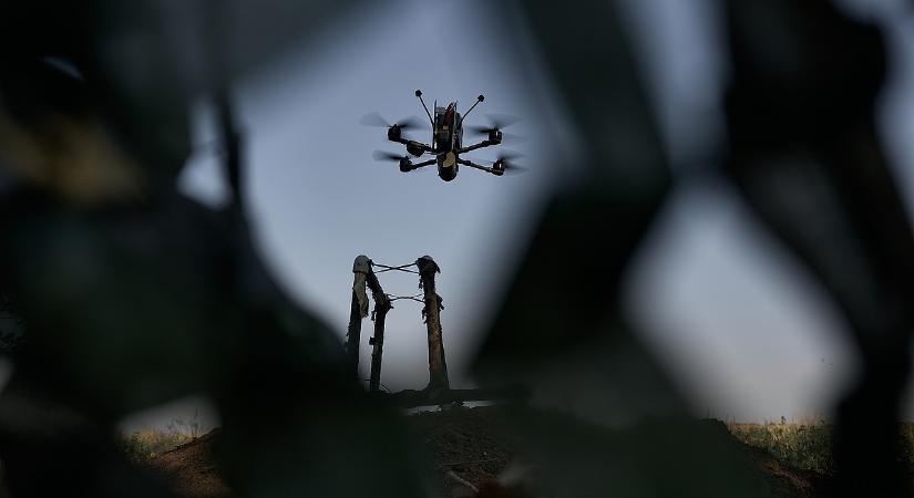 Drasztikus döntést hozott a skandináv ország: hosszabb időre lezárják a légteret