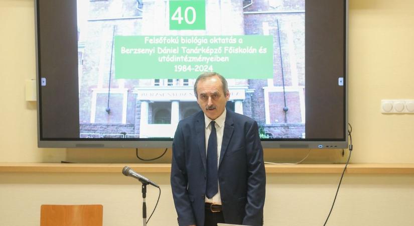 Új korszak küszöbén: negyven éves a biológia tanszék Szombathelyen