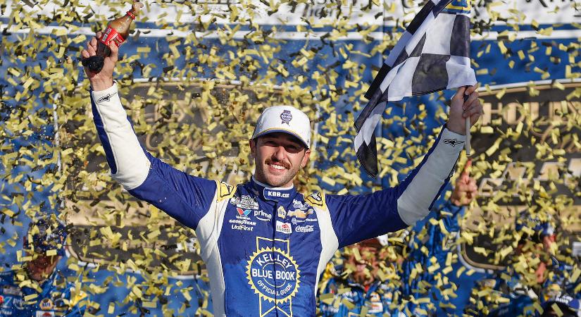 NASCAR: Ezüst tálcán adta át a győzelmet Hamlin a Chevynek a hajmeresztő balesettel fűszerezett, kansasi futamon