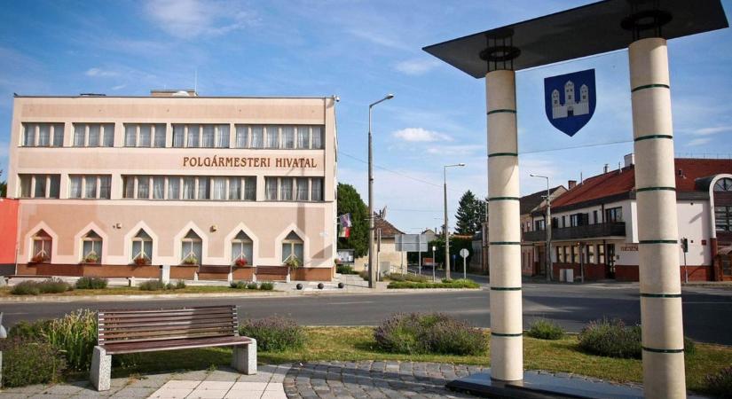 Zeneiskola, sportpálya és szociális támogatások - Döntések Csepregen