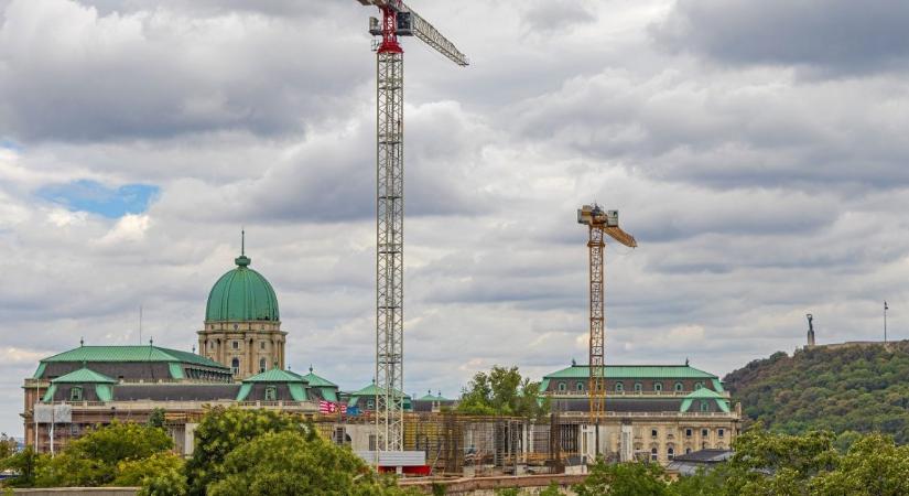 Őszi fordulat – 20 fok alatt maradnak a maximumok, záporok és erős szél várható