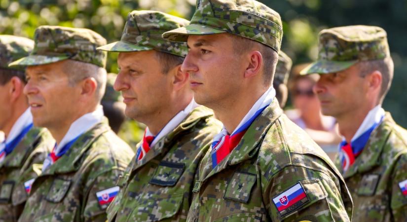Százmilliós megtakarítással él a szlovák Védelmi Minisztérium – a pénzt inkább kórházfejlesztésre költi északi szomszédunk