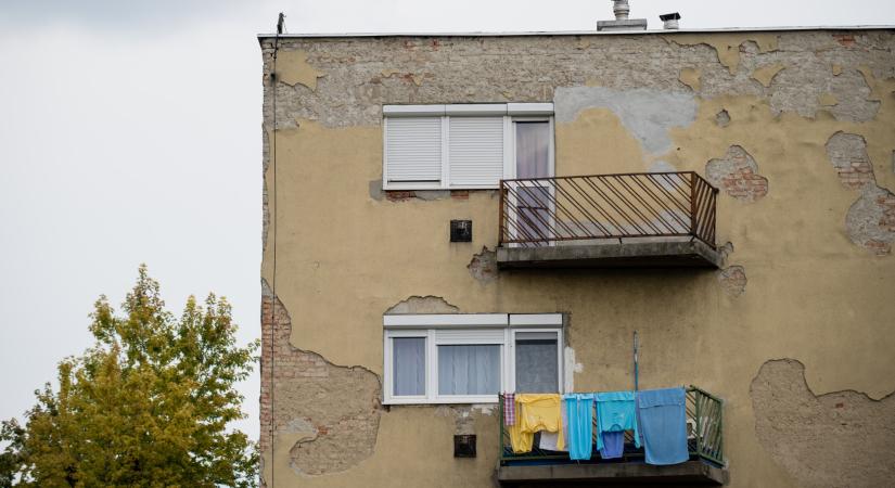 Óriási revíziót hajtott végre a KSH, miután megkérdőjeleződtek a magyar szegénységi adatok