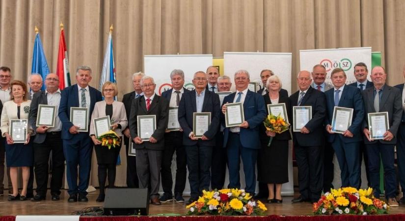 Bravó! Hat baranyai polgármester is rangos elismerést kapott