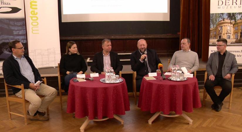 Egy város, egy írónő – Szabó Magdára emlékezik Debrecen