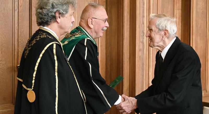 Jubileumi diplomaátadó a Debreceni Egyetemen