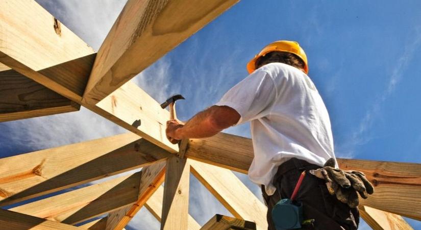 Teljesen átalakul a földhivatalokban a nyilvántartás