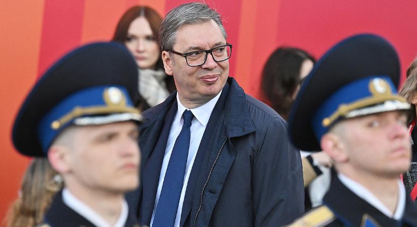 Visszatért Szerbiába a háborús bűnök miatt elítélt tábornok, kormánygép szállította haza