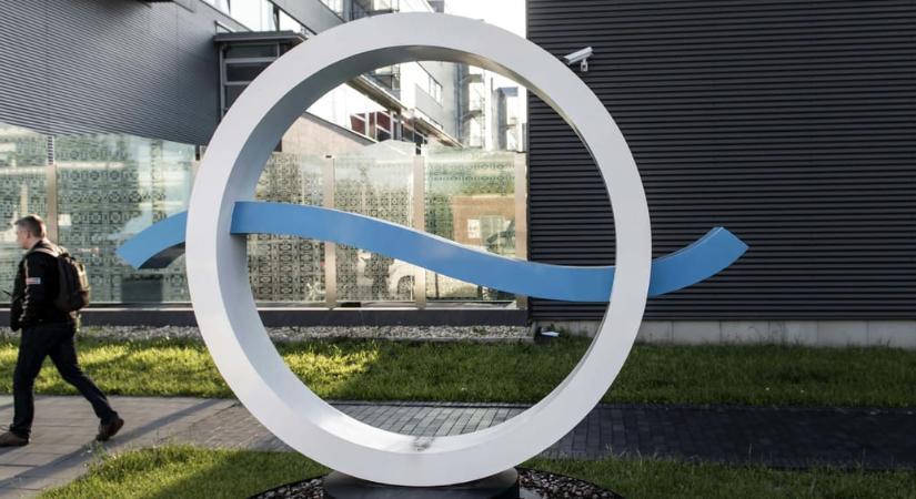 Tapsoltatásra kötött 40 millió forintos szerződést az állami média