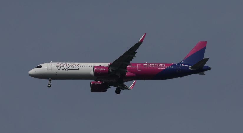 Nem szállt le a Wizz Air gépe Zákinthoszon, bő 3 és fél óra repülés után visszatért Budapestre