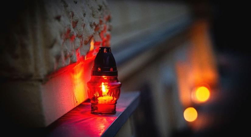 Gyászhír – elhunyt a magas rangú pécsi kötődésű kapitány