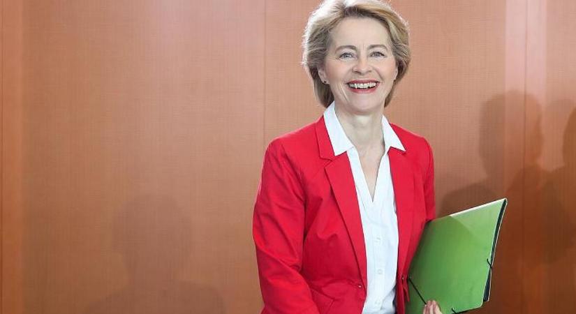 Durrantak a pezsgők Brüsszelben a moldáv választási eredmény után
