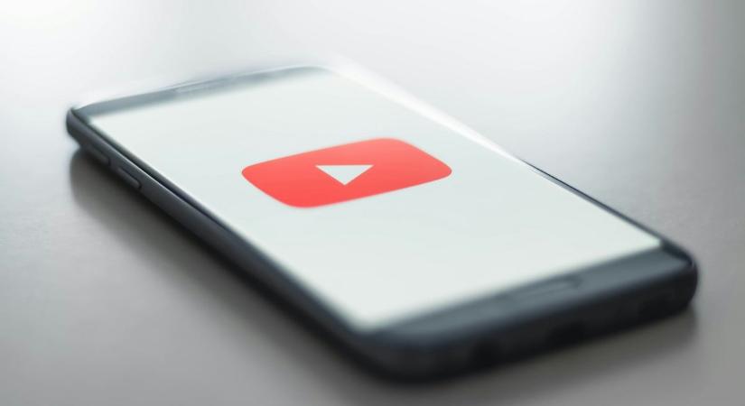Megváltozik a YouTube, új gombot vezetnek be – végre elérhető a várva várt funkció