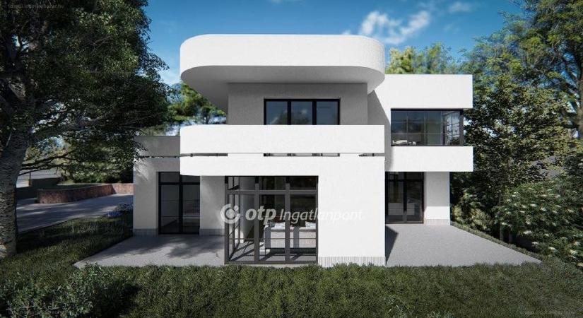 A luxust és a Bauhaus-stílust ötvözi ez az exkluzív, Balaton-parti lakás