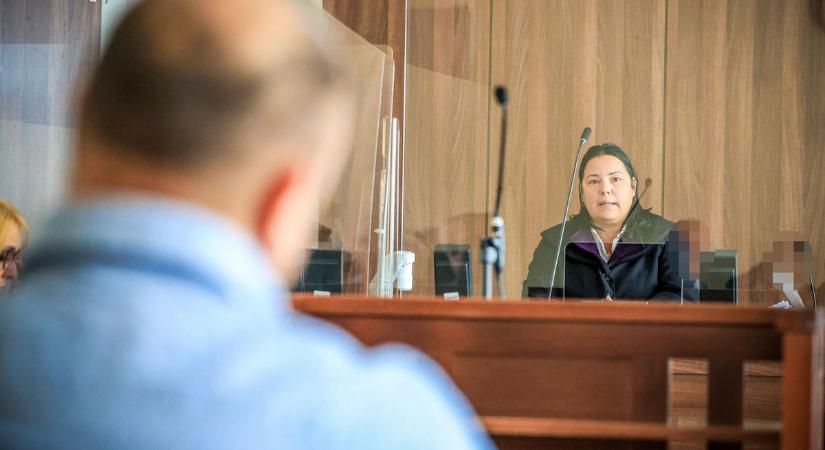 Elítélte a bíróság a Mözsről megszökött autista kisfiú édesapját – Íme az ítélet (képgalériával)