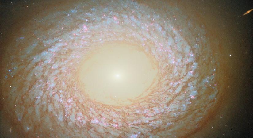 Mi lehet ez? Nagyon furcsa galaxist vizsgáltak a kutatók
