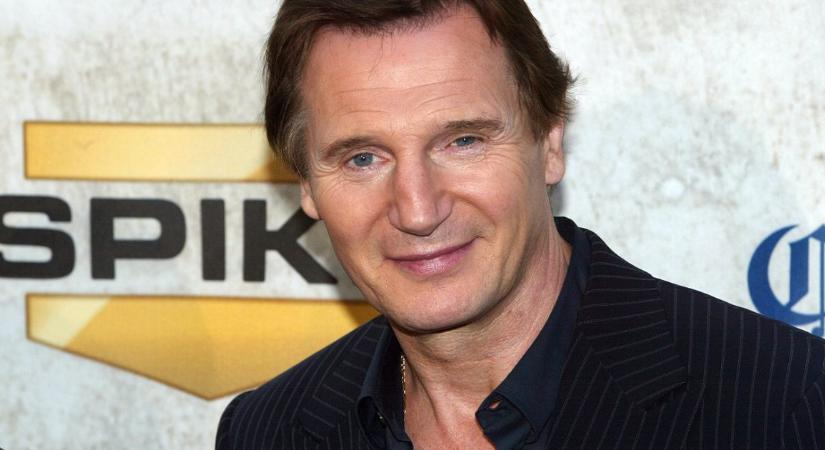 Liam Neeson főszereplésével érkezik a Csupasz pisztoly új változata a streaming-re