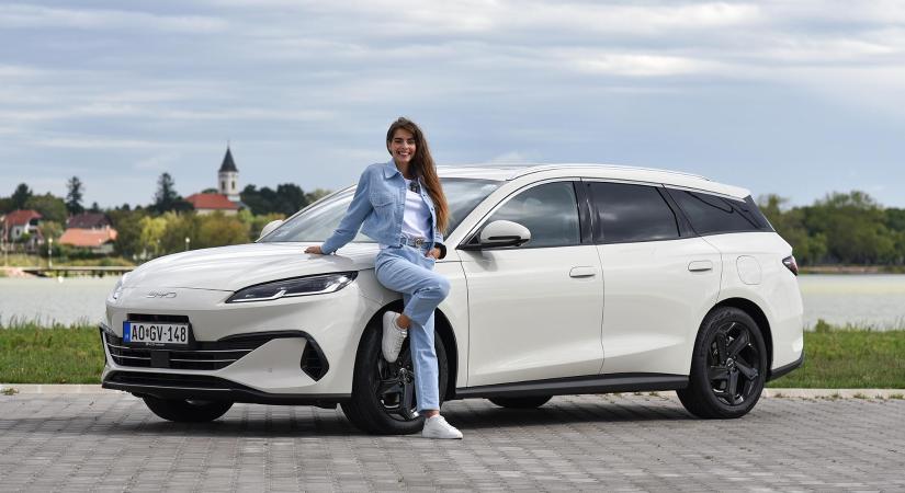 A hatótávja akár egy dízelé – BYD Seal 6 Touring-vezetés