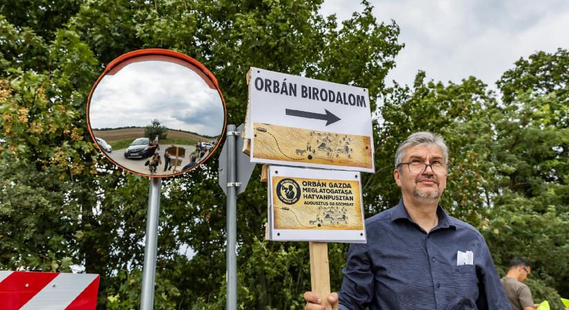 Orbán számára a legveszélyesebb ellenfél Magyar, a legidegesítőbb pedig Hadházy – svájci tudósító is megnézte a hatvanpusztai zebrákat