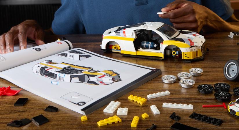 Mattel & Audi modellek – építsd meg az RS2-t és az R8 LMS-t!