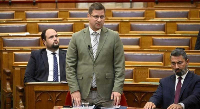Szőlő utca: Gulyás Gergelyt kérdezték