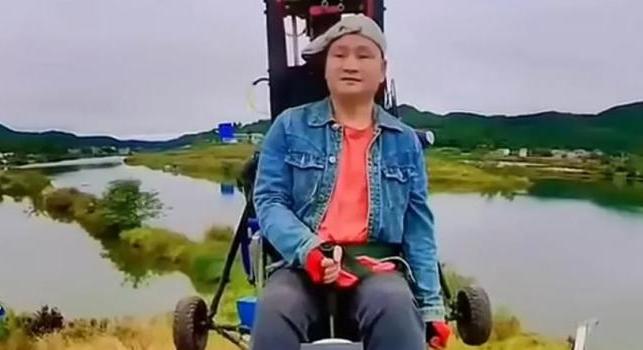 Élő közvetítés közben szenvedett halálos balesetet egy kínai influenszer