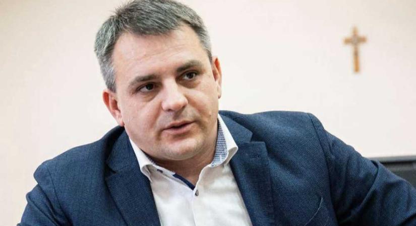 Nyikos László Polgárdi polgármestere: Kapaszkodjunk a hitünkbe, mert hiába nyerjük meg a szócsatákat, ha közben elveszítjük önmagunkat