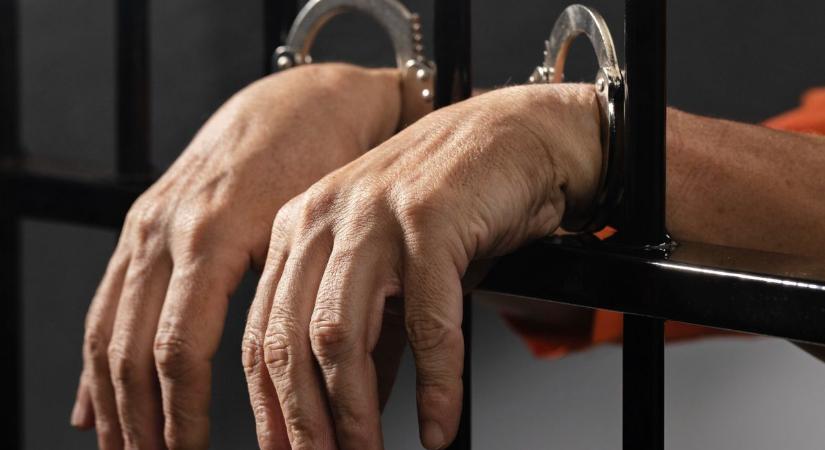 Tévedésből tartóztatták le a férfit, lemaradt a lánya születéséről