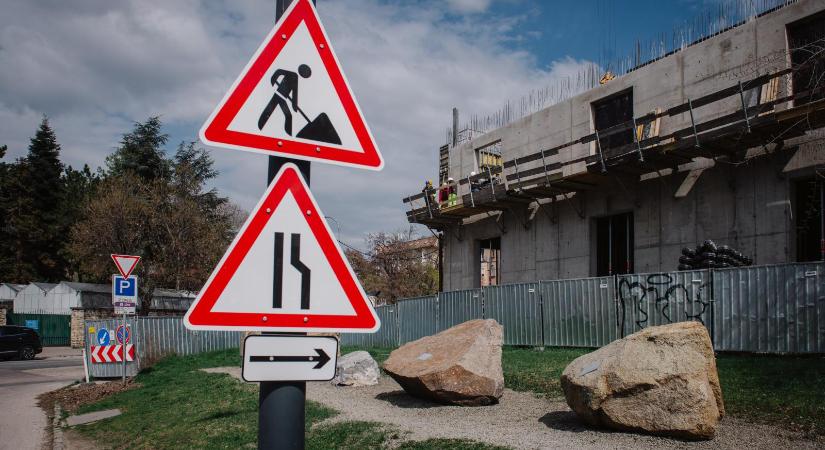Kevesen vennék fel a közszolgálatban dolgozók közül a kormány által kínált évi 1 millió forintos otthonteremtési támogatást