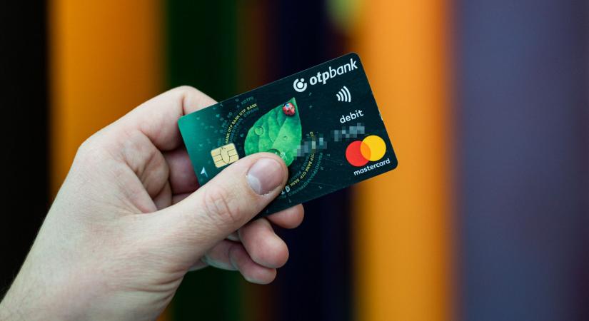 Az OTP eltörölte az ingyenes készpénzfelvételt ezeknél a bankkártyáknál