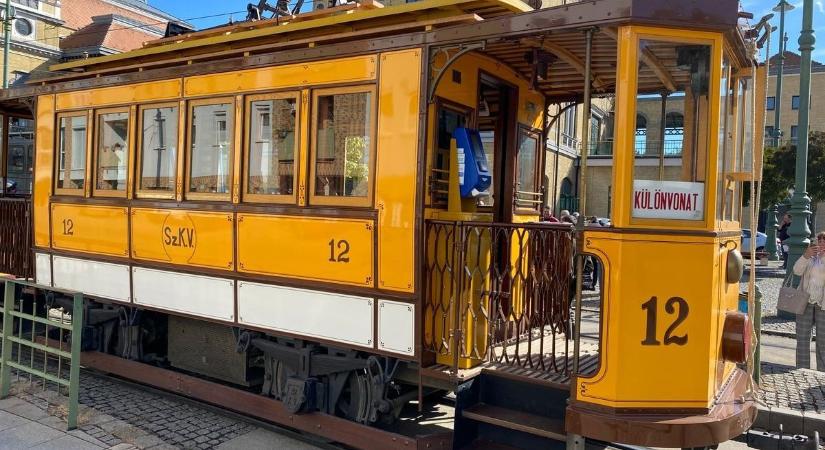 Csúcsra jár a nosztalgia: retró villamosok lepik el a várost