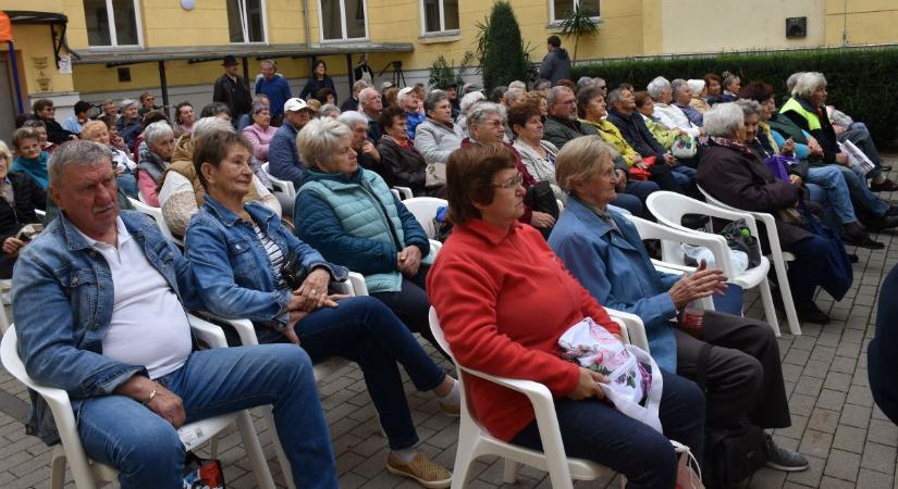 A szépkorúaktól mi is tanulhatunk – galériával