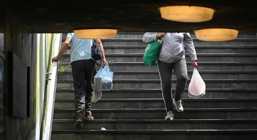 Olcsóbb lett a krumpli, olcsóbb lesz a vaj, van okunk örömre? Ez a HVG havi bevásárlókosara