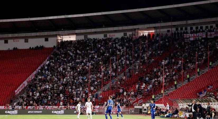 Szurkolói miatt lassan a kizárást kockáztatja a szerb futballválogatott