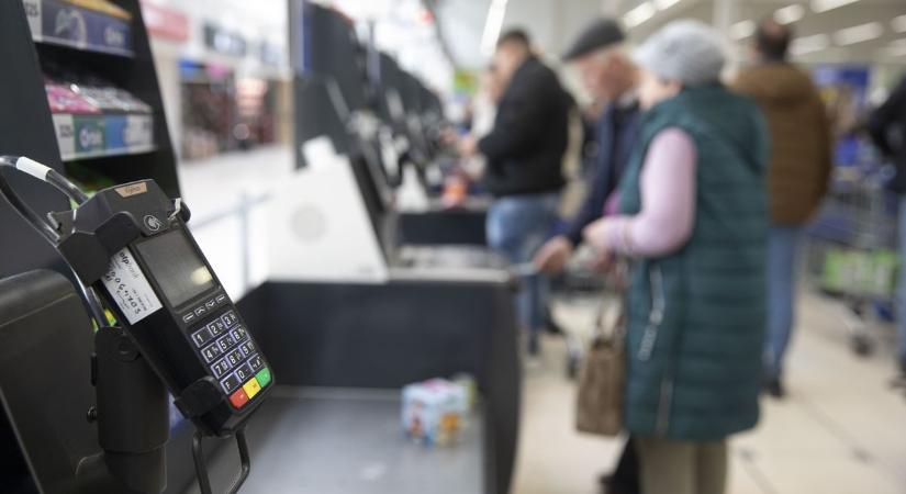 Sokan nem örülnek az új kasszáknak, mert ettől még stresszesebb a vásárlás