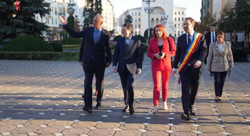 Nicuşor Dan: Románia nem állt készen az uniós csatlakozásra, mégis felvették
