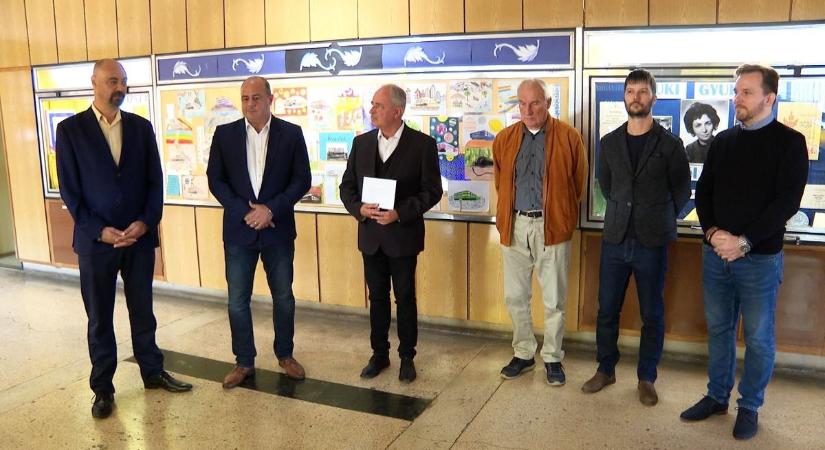 Ingyenes mozi becsületkasszával a kertvárosban, mindez a gyermekekért