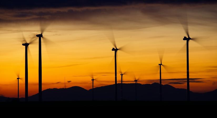Csökkentek az energiaipar árai itthon
