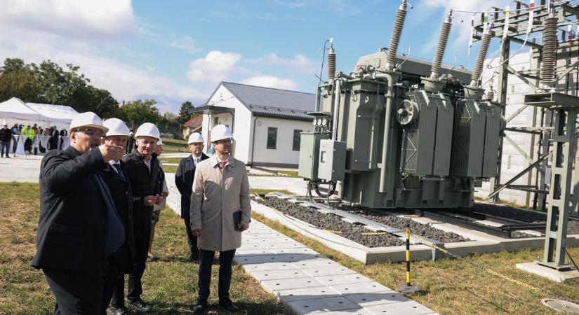 16 ezer ember élete válik könnyebbé a Győr környéki beruházás miatt - videó, fotók