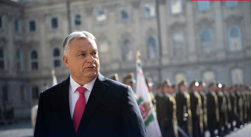 Donald Tusknak üzent a magyar miniszterelnök