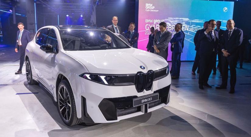 Olyan szerződést kötött a BMW és az egyetem, hogy az a következő 30 évre is komoly hatással lehet – fotókkal