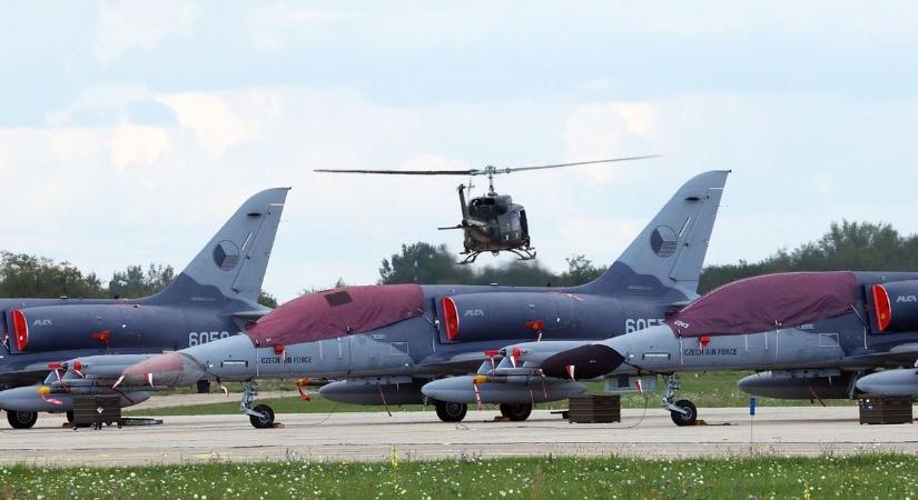 A helikoptervezetők „Top Gun”-ja újra Pápán