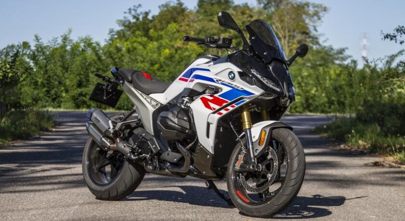 Teszt: BMW R 1300 RS - Fickós ötvenes
