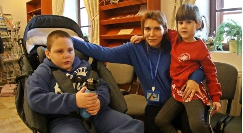 „Az élet ne csak fájdalomból álljon ”- Lacus és Bogi megsegítéséért énekel Bunyós Pityu