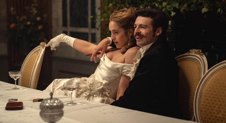 Mocsokban fuldokló Dublint és öldöklő családi harcot hoz a Netflix új sorozata