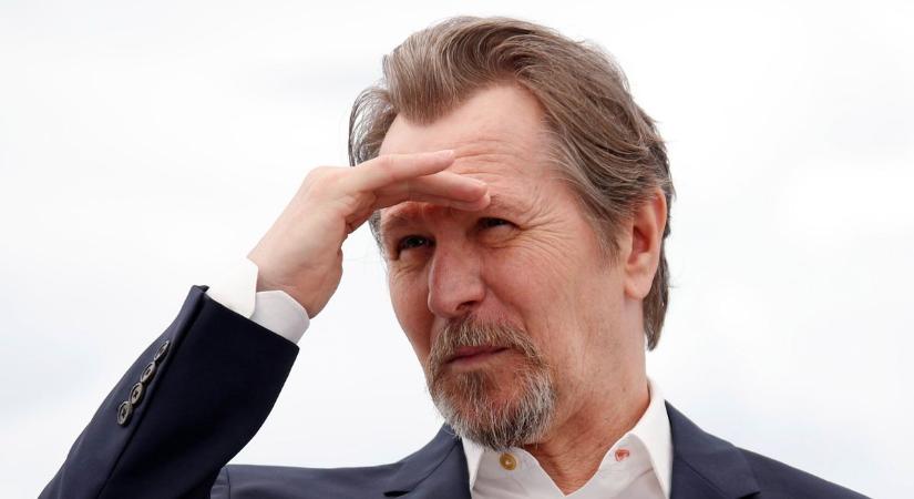 „Az Oscar-díj eltörpül ehhez képest” – Gary Oldmant lovaggá ütötték